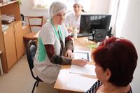 Краевые онкологи обследовали жителей Апшеронского района