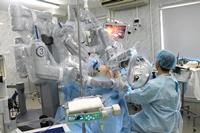 Робот-хирург: максимум точности, минимум осложнений, быстрое возвращение к полноценной жизни